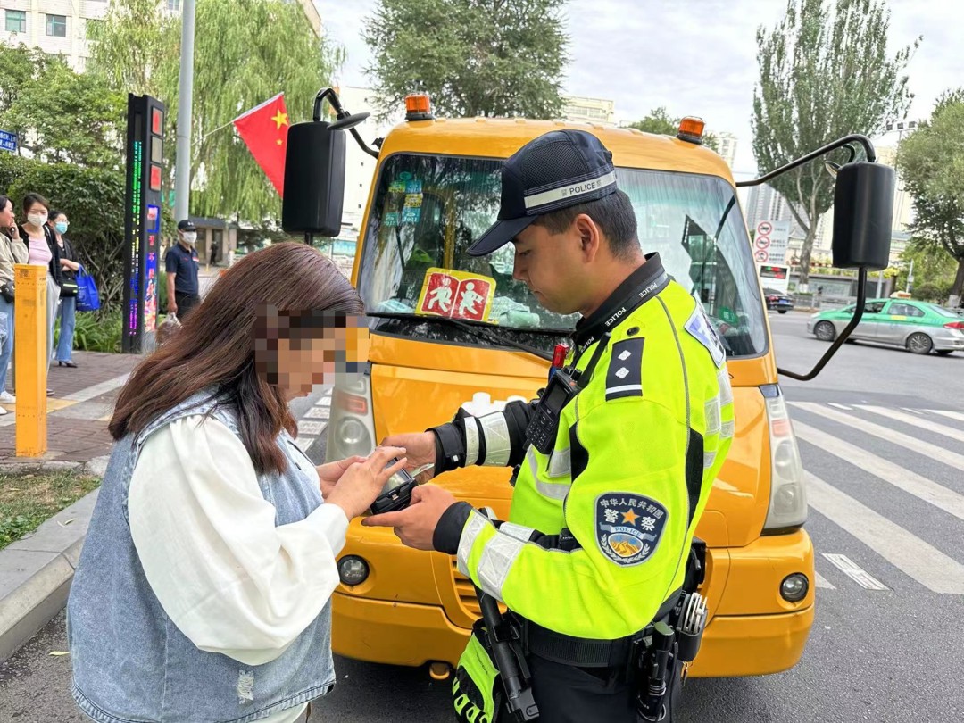 五大曝光 | 未取得校車駕駛資格開校車 兒童安全豈能兒戲