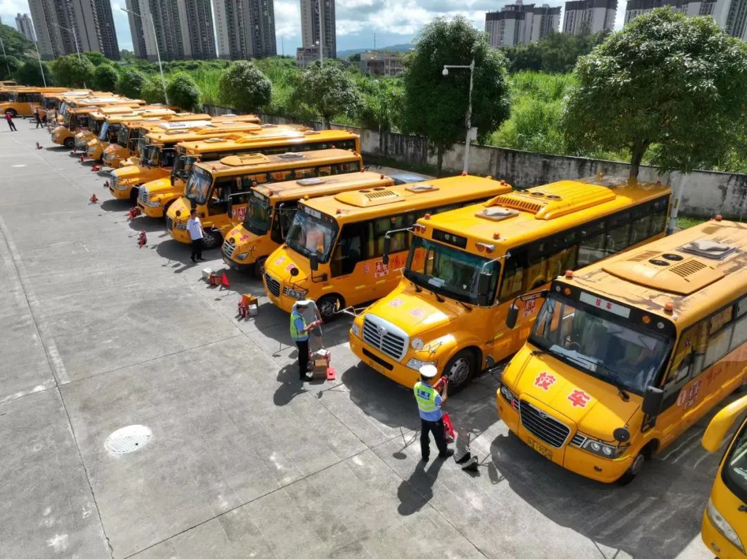 夏季行動 | 校車安全大“體檢”,源頭筑牢交通安全防線 圖片