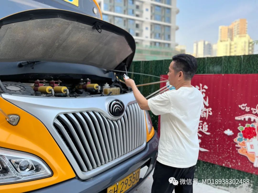 平安乘車 用心護航|萌迪幼兒園校車安全逃生演練 圖片