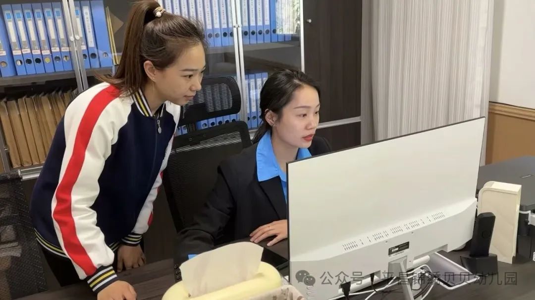 錦繡貝貝 | 校車交通事故應(yīng)急演練 圖片