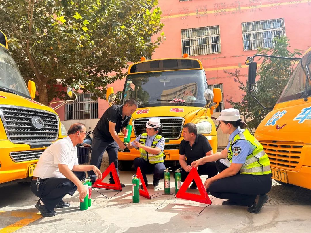 【開學季】擰緊校車“安全閥” 筑牢學生“平安路” 圖片