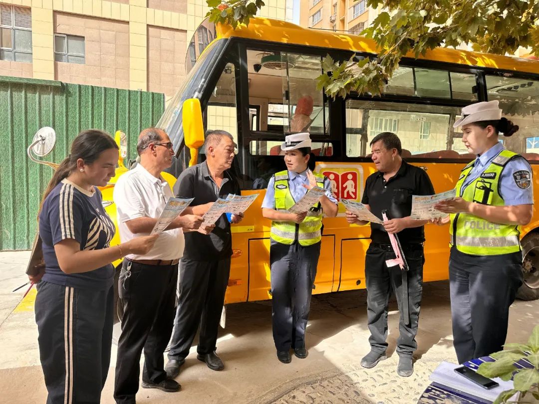 【開學季】擰緊校車“安全閥” 筑牢學生“平安路” 圖片
