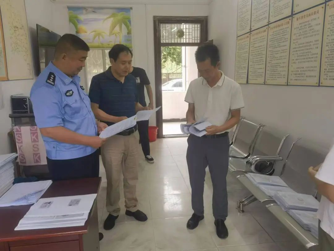 校車安全“大體檢”,筑牢學生“平安路” 圖片