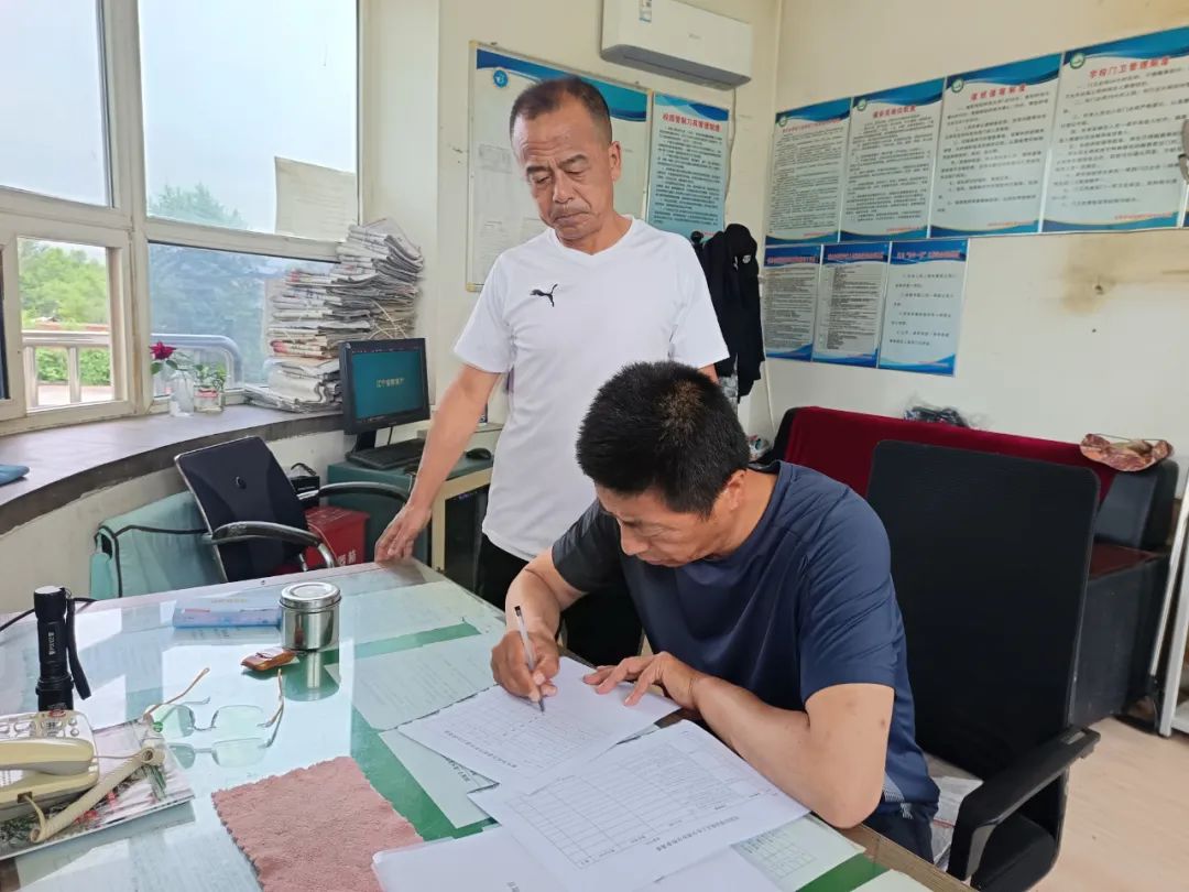 【綠色教育·安全】沈北新區(qū)清水臺(tái)學(xué)校2025年校車安全管理工作紀(jì)實(shí) 【綠色教育·安全】沈北新區(qū)清水臺(tái)學(xué)校2025年校車安全管理工作紀(jì)實(shí)