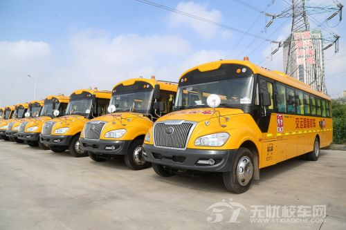 城陽(yáng)區(qū)司法局開(kāi)展送法進(jìn)校車(chē)活動(dòng)