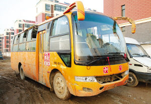 江蘇豐縣肇事校車核載52人 有校車標識
