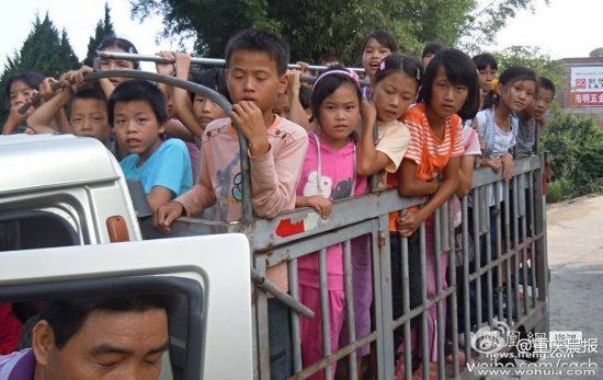 《天聲一隊》“愛心校車”公益項目簡介