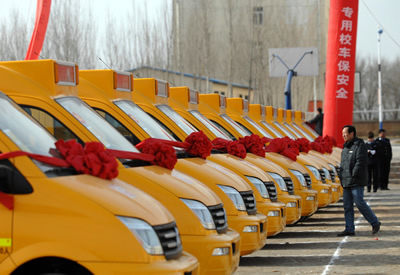 陜西銅川實現安全校車全覆蓋(圖)