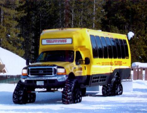 美國校車:一項延續百余年的安全工程(圖) 美國校車:一項延續百余年的安全工程(圖)