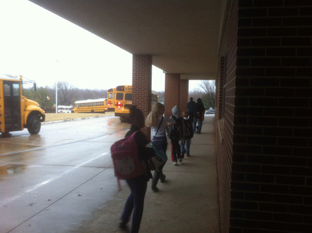 國(guó)外校車制度給我們的啟示(圖) 國(guó)外校車制度給我們的啟示(圖)