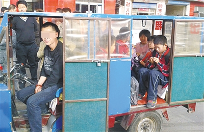 殘疾人三輪車竟成黑校車 