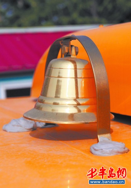 城陽區學生坐校車每月70元 惠及2000多名學生 城陽區學生坐校車每月70元 惠及2000多名學生