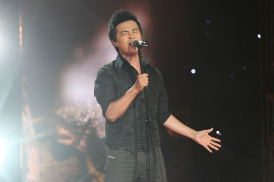 陳思成疑喜事將近 周筆暢完成籌集校車任務(wù)(圖)