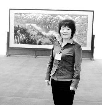 賈迎春:由中央財政為寄宿制中小學配置校車/ 賈迎春:由中央財政為寄宿制中小學配置校車