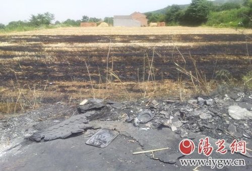 寶雞市:通村客運車充當校車自燃 5幼兒脫險司機受傷 寶雞市:通村客運車充當校車自燃 5幼兒脫險司機受傷