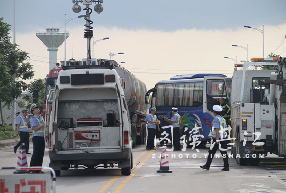 麻章舉辦交通事故應急救援演練/ 麻章舉辦交通事故應急救援演練
