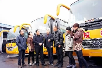 乘客貼心的“王班長”(圖)