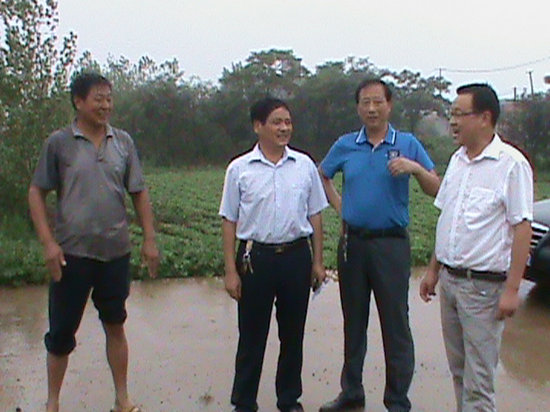 明光市橋頭鎮(zhèn):提前做好校車運(yùn)行準(zhǔn)備工作 明光市橋頭鎮(zhèn):提前做好校車運(yùn)行準(zhǔn)備工作