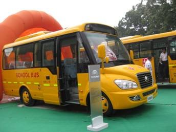 國內校車運營過程中成功和先進經驗