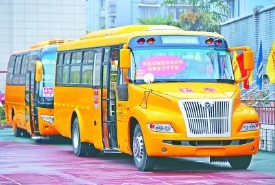上海校車將有9位數(shù)獨立編碼 對不合格校車進行注銷 校車