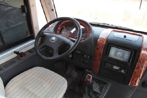 小校車(chē)破解大難題 宇通B照小校車(chē)化解校車(chē)司機(jī)匱乏窘境 小校車(chē)破解大難題 宇通B照小校車(chē)化解校車(chē)司機(jī)匱乏窘境