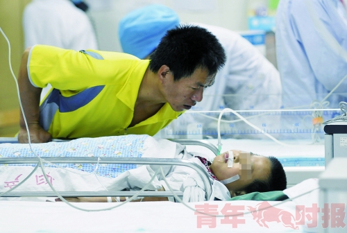 濱江9歲男生下校車接連被兩車撞