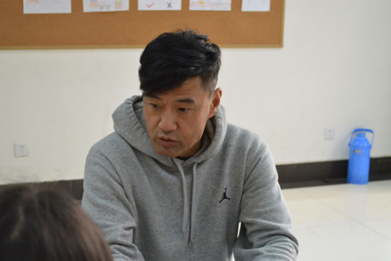 電影《校車》開機 關(guān)注中小學生交通安全 于榮光接受專訪