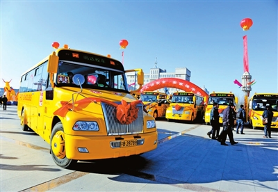 平羅縣舉辦校車運營啟動儀式 