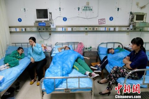 深圳兩校車追尾事故續：肇事司機稱剎車不靈