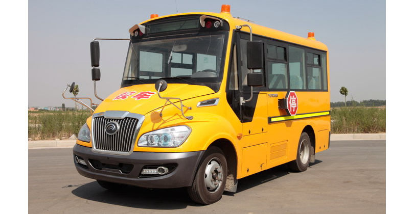 校車服務中心：為孩子出行系上“安全帶”