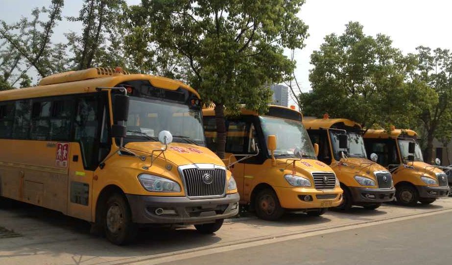 物美價(jià)不廉 校車安全呼喚理性采購(gòu)