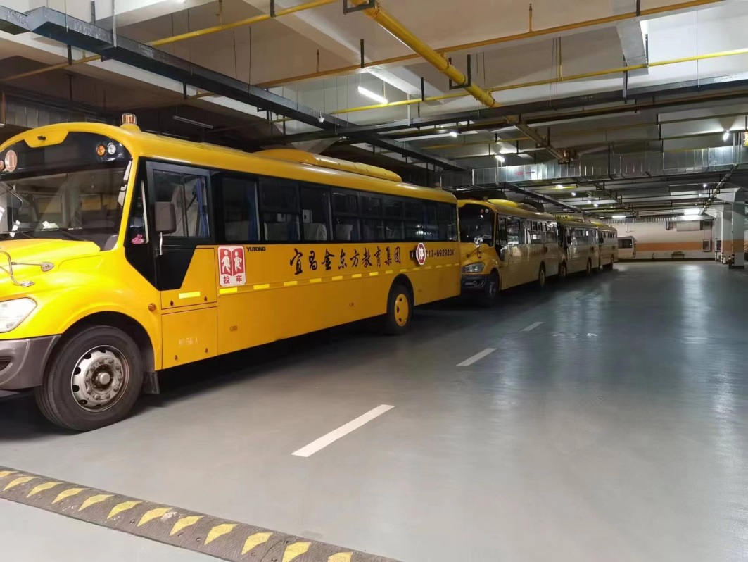 護(hù)航“開學(xué)季”,宇通直服守護(hù)學(xué)童上學(xué)路 圖片