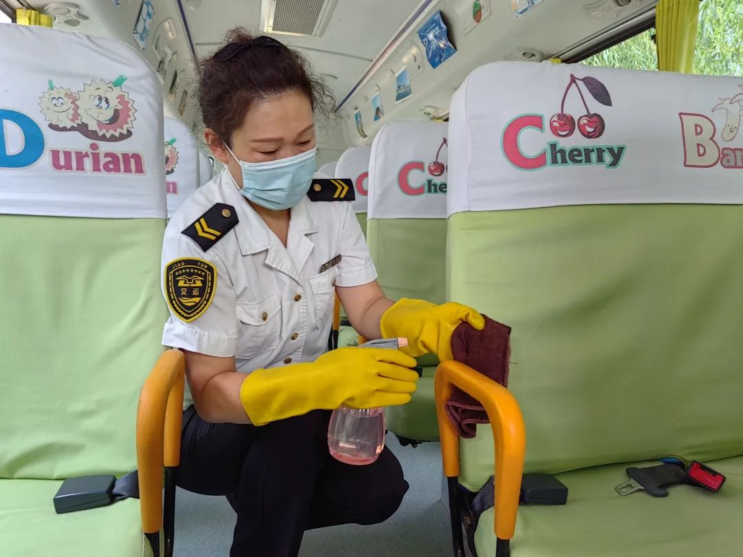 城運控股集團交運溫馨校車多線發力全面保障學生安全/ 圖片