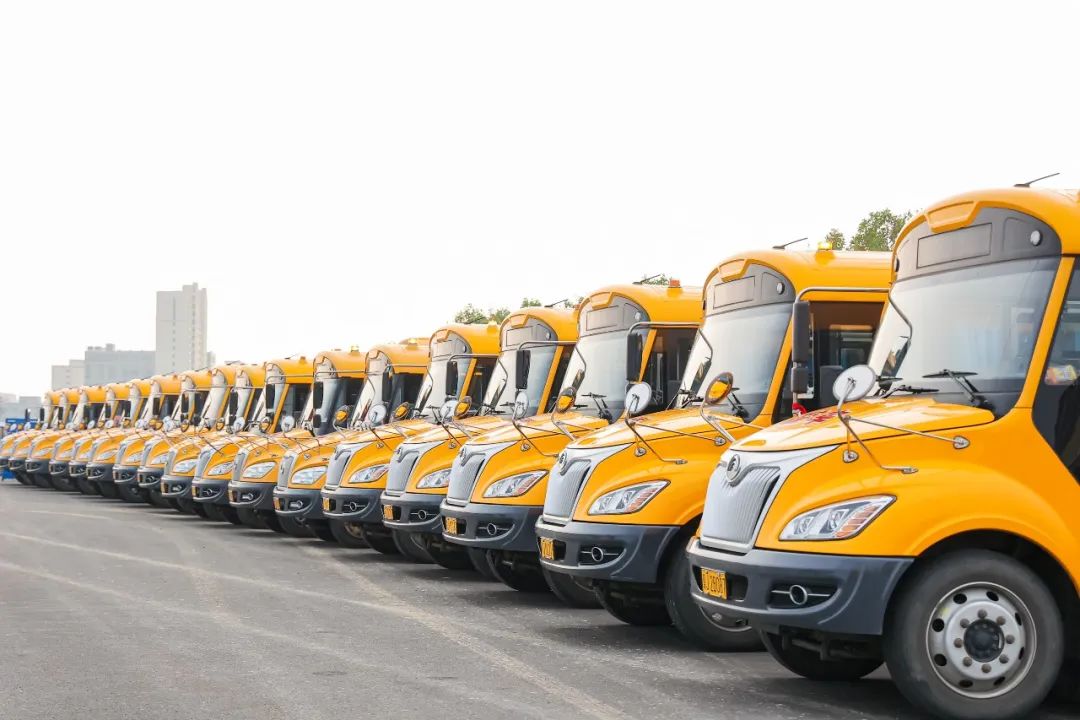 拿下五個第一!宇通校車榮獲行業“最認可的校車品牌” 拿下五個第一!宇通校車榮獲行業“最認可的校車品牌”