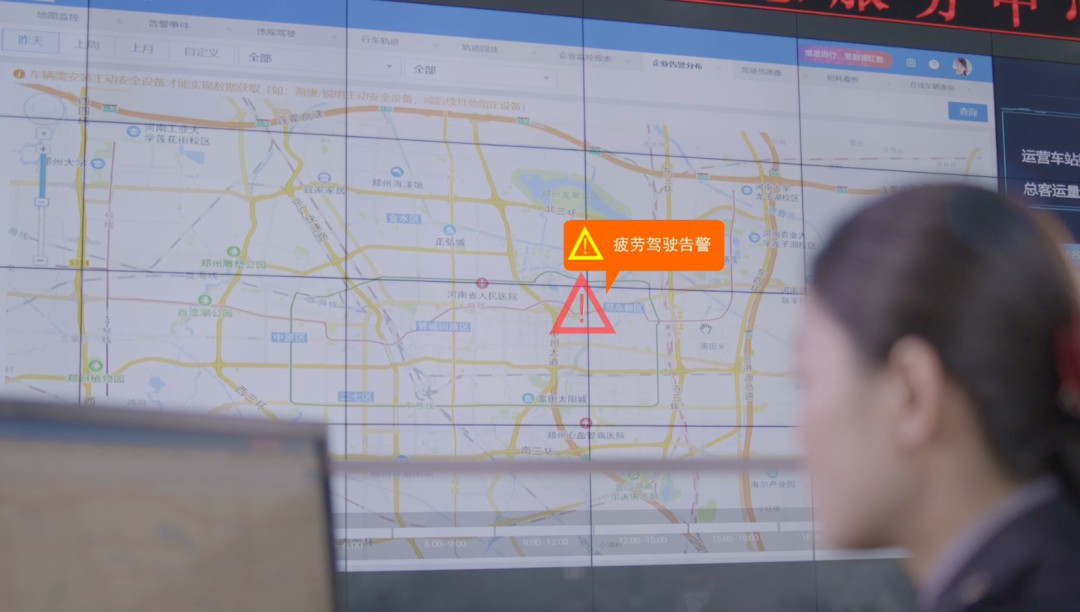 只需這一步,讓校車從“功能機(jī)”升級(jí)到“智能機(jī)”! 只需這一步,讓校車從“功能機(jī)”升級(jí)到“智能機(jī)”!