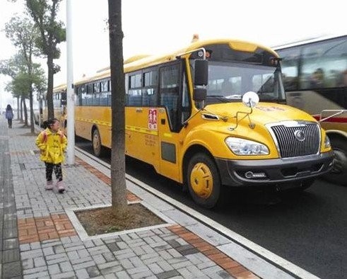 宜昌校園現美式