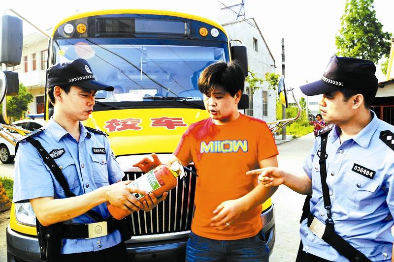 南寧賓陽多部門聯動排查校車隱患