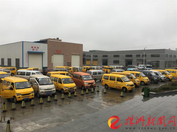 湖南省株洲市:非專用過(guò)渡期校車全部退出運(yùn)營(yíng) downLoad-20180205084839