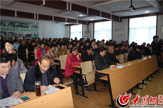 山東省濱州市惠民縣召開2018年全縣校車司機安全培訓會/ 山東省濱州市惠民縣召開2018年全縣校車司機安全培訓會