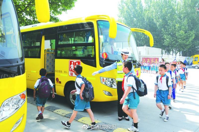 湘潭市連續(xù)四年無幼兒乘校車傷害事故/ 湘潭市連續(xù)四年無幼兒乘校車傷害事故