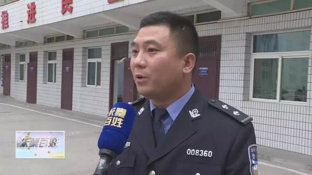 陜西渭南：面包車充當校車 核載7人竟然實載15人