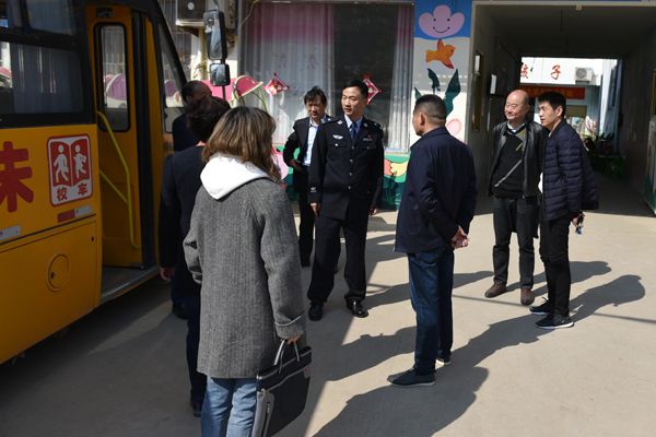 霍邱縣督查組開展校車安全專項(xiàng)督查