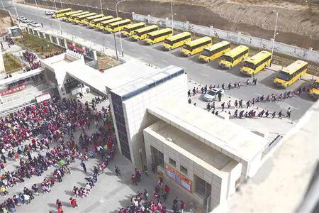 蘭州新區一絲不茍筑牢校車安全“防護墻”