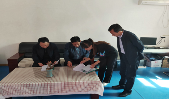 西安市督導組督查國際港務區校車安全大檢查/ 西安市督導組督查國際港務區校車安全大檢查