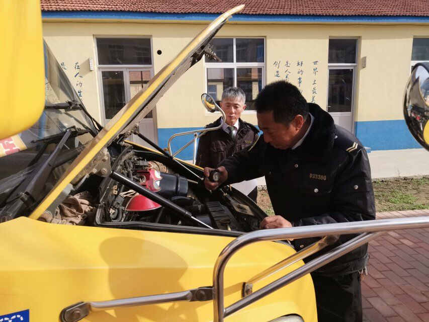 交運平度溫馨校車駕照人員大比武，筑牢學生平安上學路