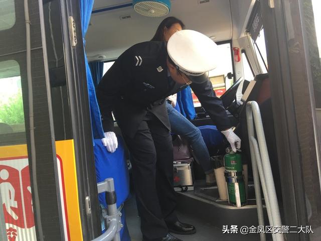 幼兒安全尤重要 校車檢查不松懈 【創城我參與】幼兒安全尤重要 校車檢查不松懈