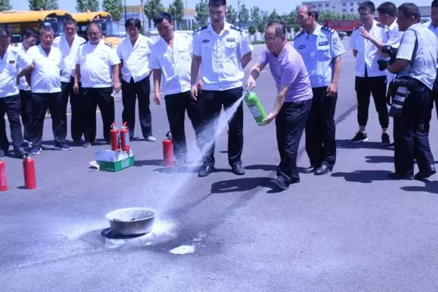 鹽湖區文旅投:組織召開“運澤林校車 2019年度安全培訓大會” 鹽湖區文旅投:組織召開“運澤林校車 2019年度安全培訓大會”