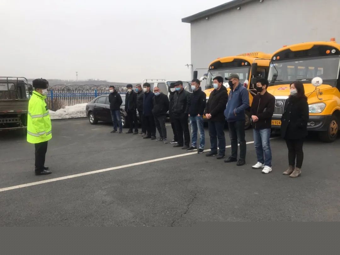 龍井市公安交通警察大隊全力做好開學前校車安全大檢查