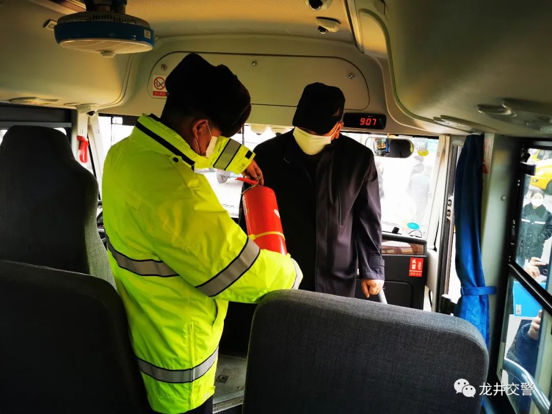 龍井市公安交通警察大隊全力做好開學前校車安全大檢查