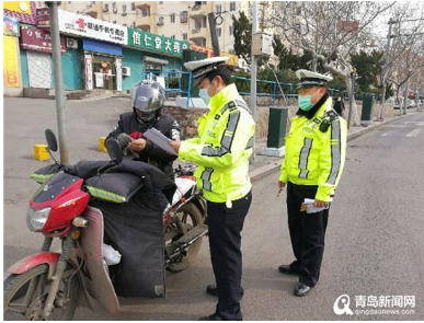治理黑校車 變型拖拉機(jī)……青島交警創(chuàng)新道路治理體系 治理黑校車 變型拖拉機(jī)……青島交警創(chuàng)新道路治理體系